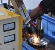 обработки - Обработка небольших отверстий на зубчатом колесе