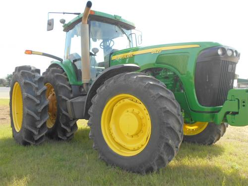  John Deere 8420-2002